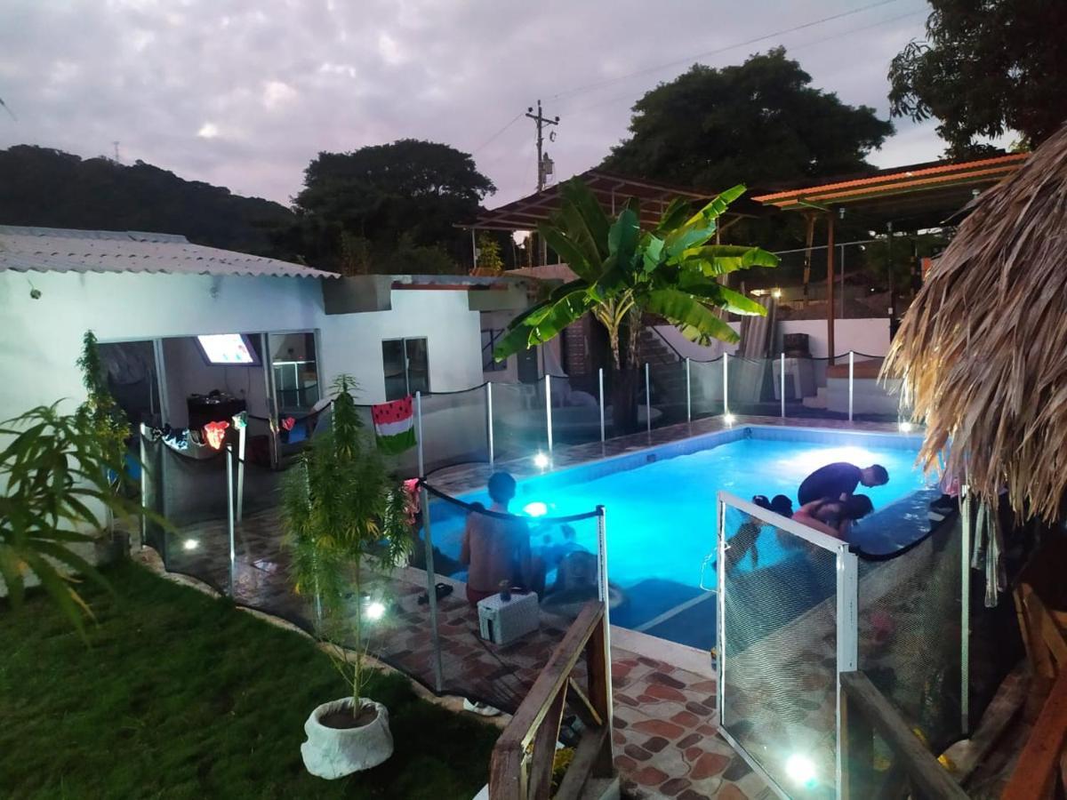 Hostal La Sierra Nevada Palomino Eksteriør bilde